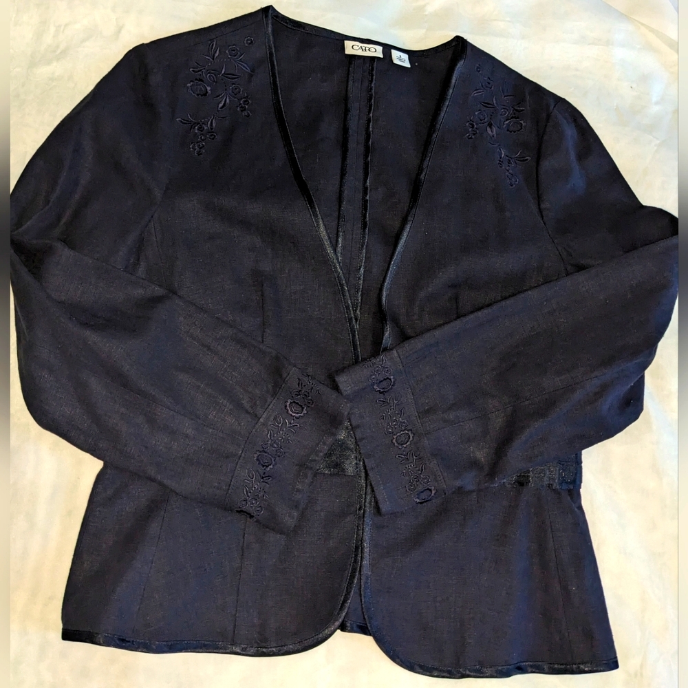 Cato Embroidered Women's Linen Blazer
